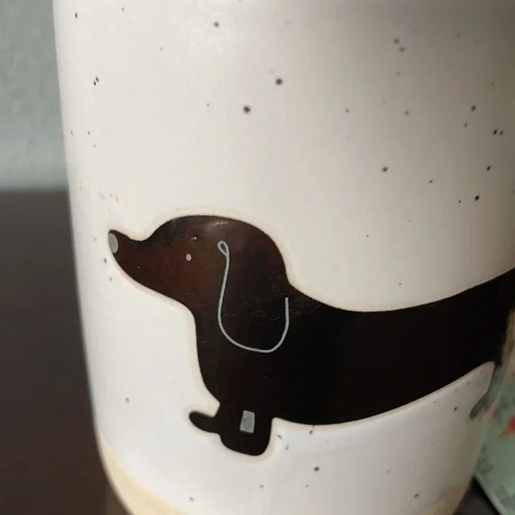 Adorable dachshund themed stoneware mug. - Picture 2 of 8